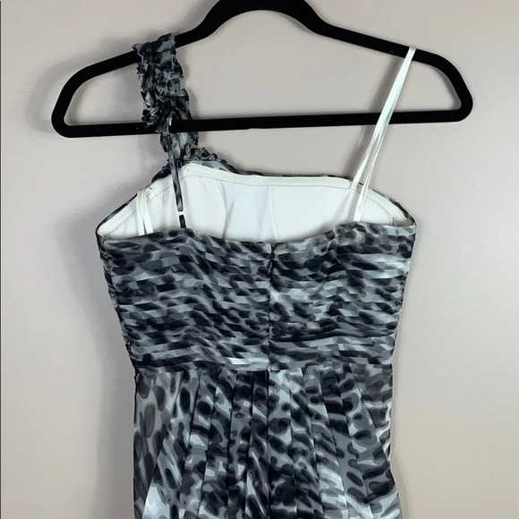 NWT BCBCmaxazria one shoulder dress sz 0 - Picture 6 of 10